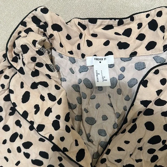 Forever 21 Leopard Pajama Set - Picture 3 of 3